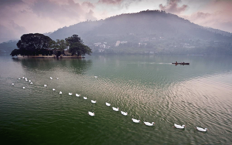 Kathgodam to Bhimtal Taxi